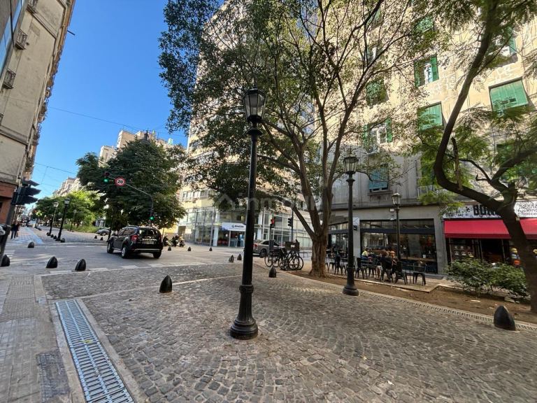 Departamento en Venta en Monserrat, Capital Federal