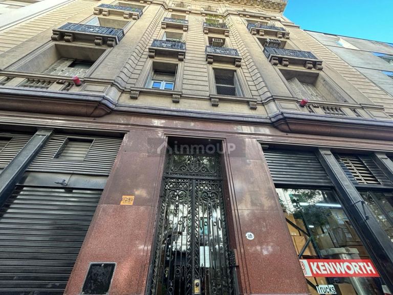 Departamento en Venta en Monserrat, Capital Federal