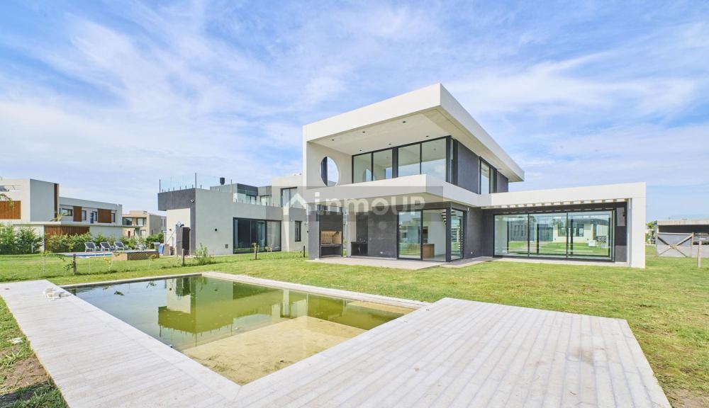 Casa en Venta en Ezeiza, G.B.A. Zona Sur