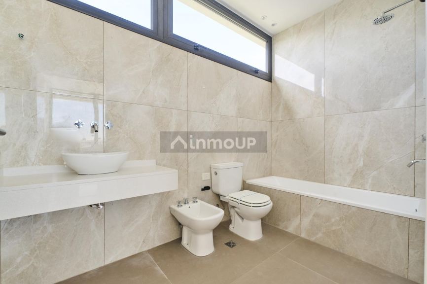 Casa en Venta en Ezeiza, G.B.A. Zona Sur
