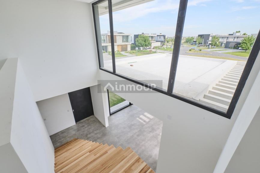 Casa en Venta en Ezeiza, G.B.A. Zona Sur