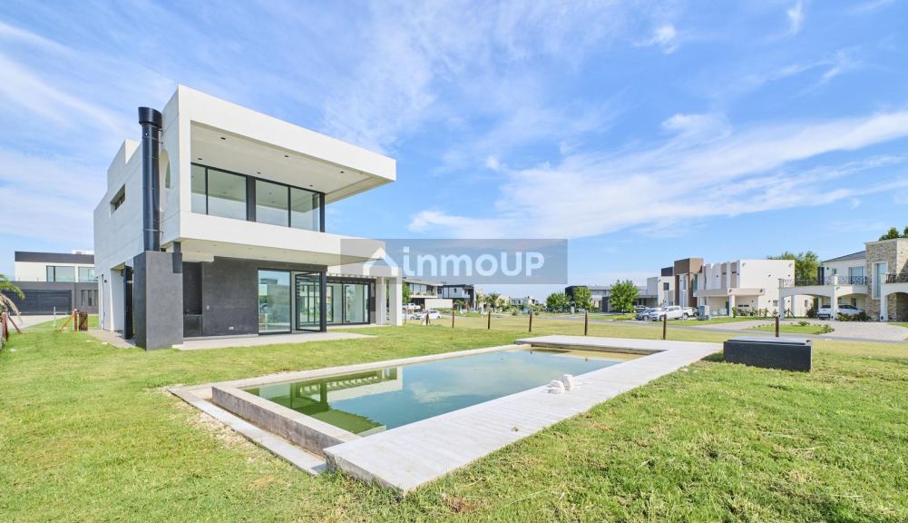 Casa en Venta en Ezeiza, G.B.A. Zona Sur