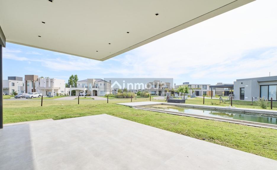 Casa en Venta en Ezeiza, G.B.A. Zona Sur
