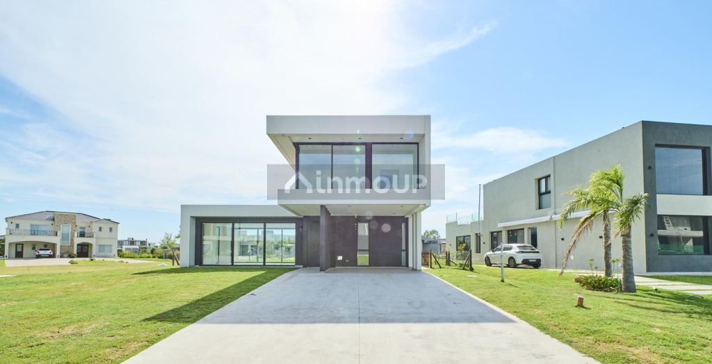 Casa en Venta en Ezeiza, G.B.A. Zona Sur
