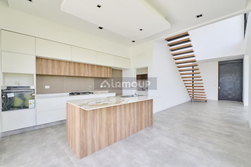 Casa en Venta en Ezeiza, G.B.A. Zona Sur