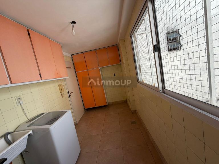 Departamento en Venta en Parque Chacabuco, Capital Federal