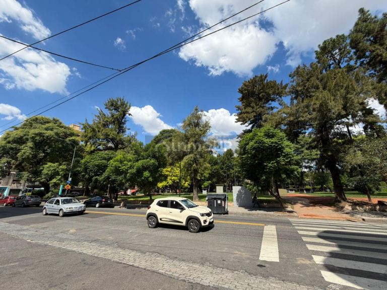 Departamento en Venta en Parque Chacabuco, Capital Federal