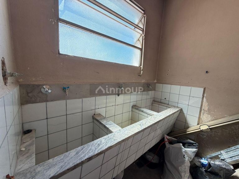 Departamento en Venta en Parque Chacabuco, Capital Federal