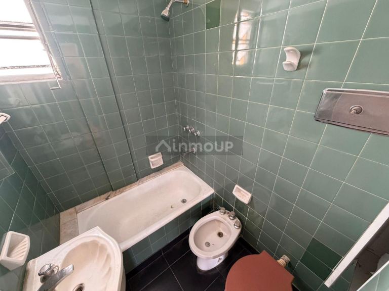 Departamento en Venta en Parque Chacabuco, Capital Federal