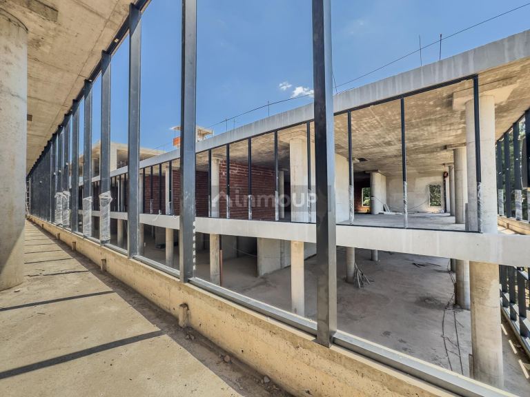 Local Comercial en Venta en Ezeiza, G.B.A. Zona Sur