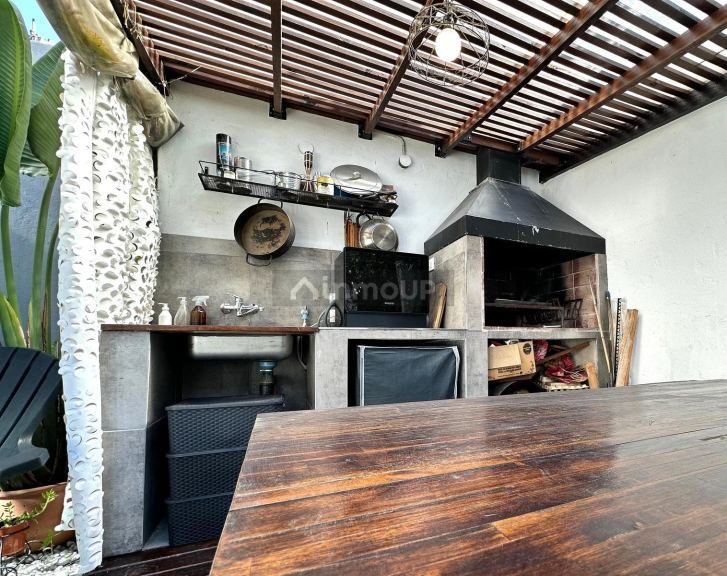 P H en Venta en Lomas de Zamora, G.B.A. Zona Sur
