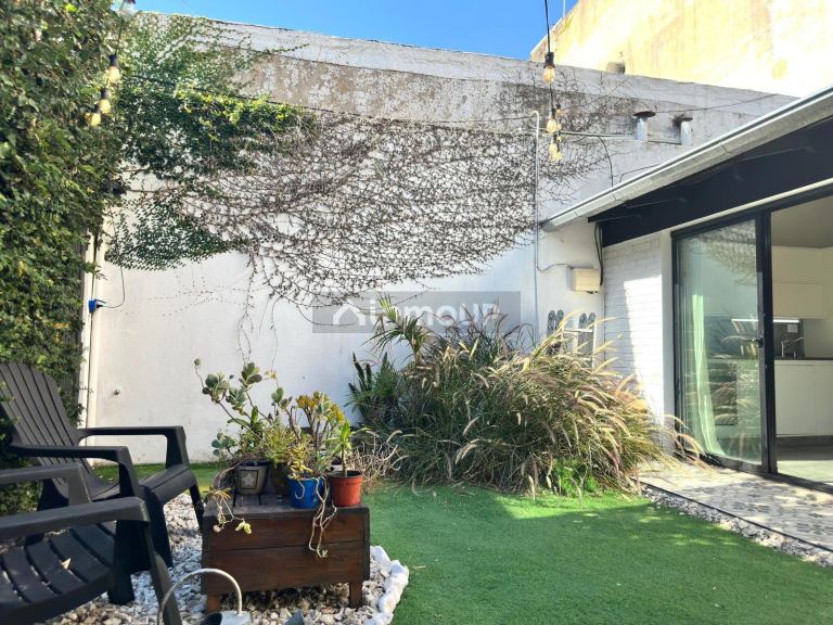 P H en Venta en Lomas de Zamora, G.B.A. Zona Sur