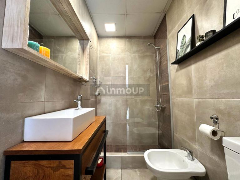 P H en Venta en Lomas de Zamora, G.B.A. Zona Sur
