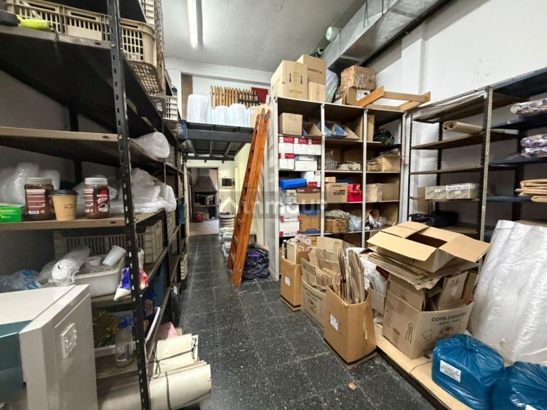Local Comercial en Alquiler en Balvanera, Capital Federal