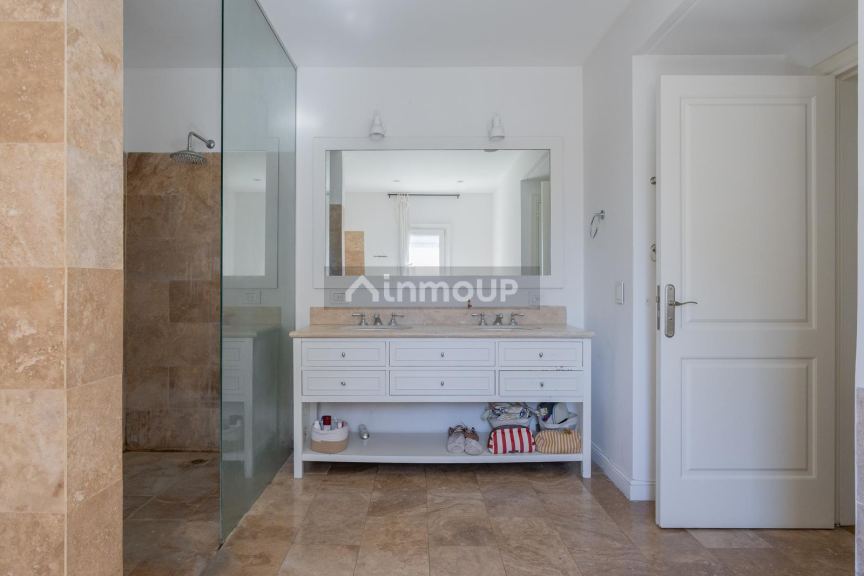 Casa en Alquiler en Pilar, G.B.A. Zona Norte