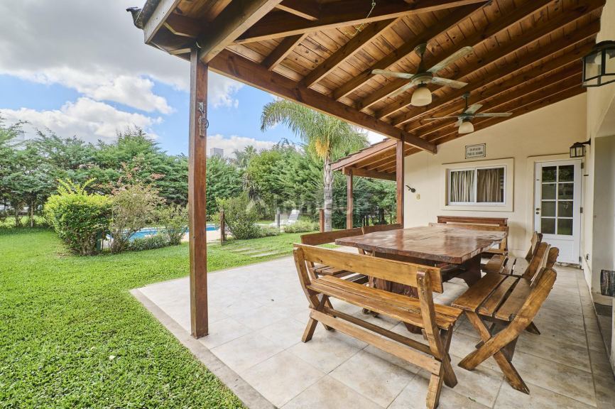 Casa en Venta en Escobar, G.B.A. Zona Norte