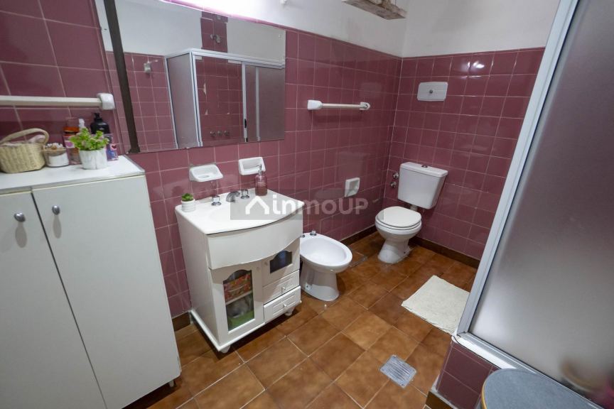 P H en Venta en Lanus, G.B.A. Zona Sur