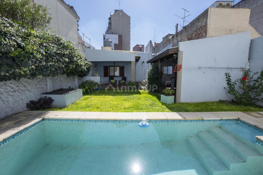 P H en Venta en Lanus, G.B.A. Zona Sur
