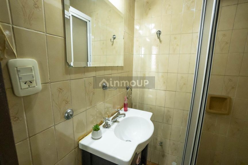 P H en Venta en Lanus, G.B.A. Zona Sur