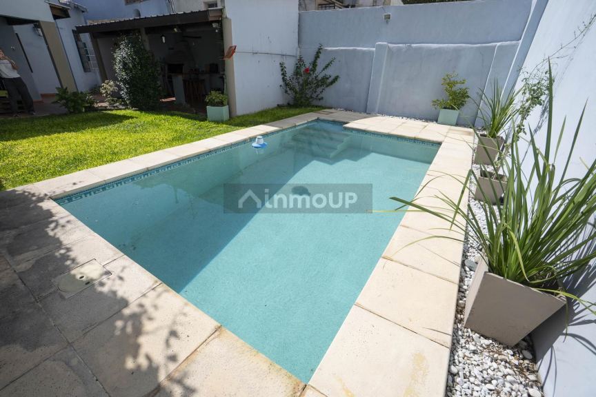 P H en Venta en Lanus, G.B.A. Zona Sur