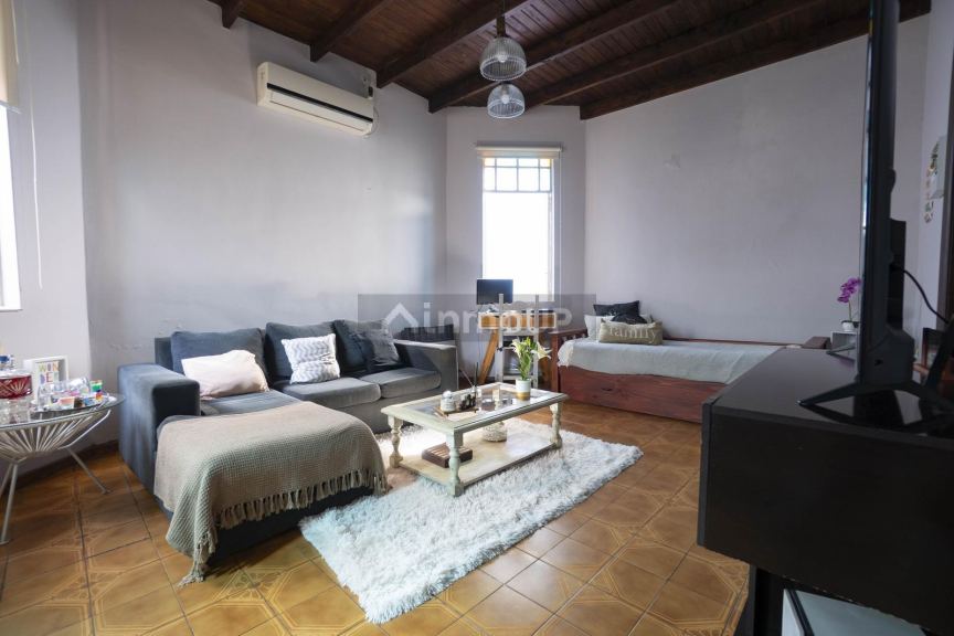 P H en Venta en Lanus, G.B.A. Zona Sur