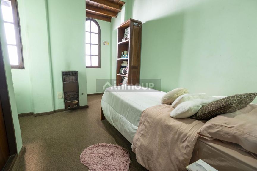 P H en Venta en Lanus, G.B.A. Zona Sur