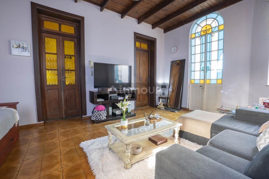 P H en Venta en Lanus, G.B.A. Zona Sur