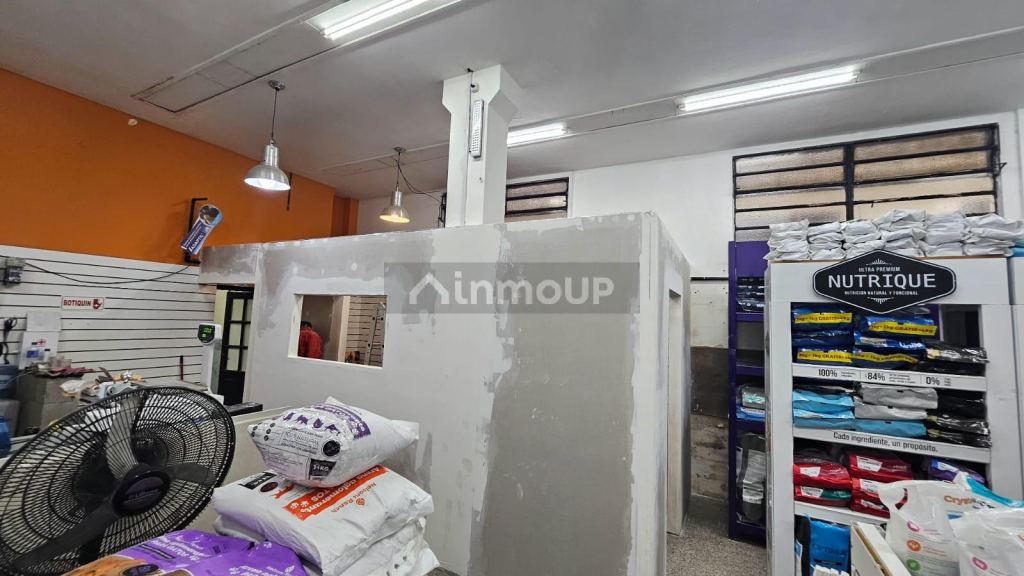 Local Comercial en Venta en Balvanera, Capital Federal