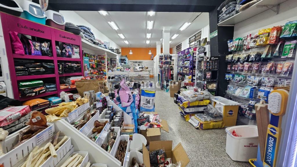 Local Comercial en Venta en Balvanera, Capital Federal