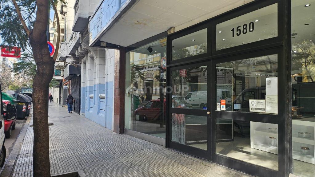 Local Comercial en Venta en Balvanera, Capital Federal