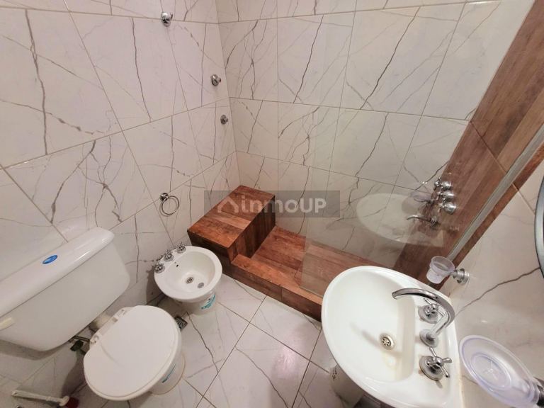 P H en Venta en Hurlingham, G.B.A. Zona Oeste