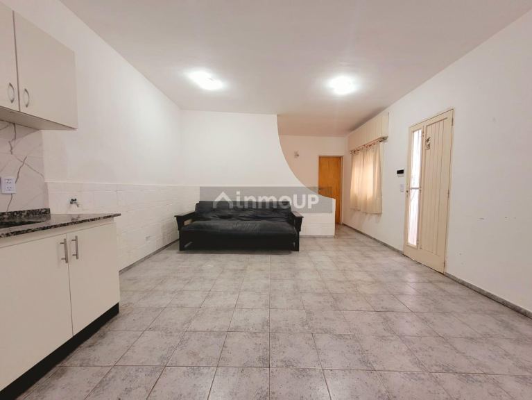 P H en Venta en Hurlingham, G.B.A. Zona Oeste