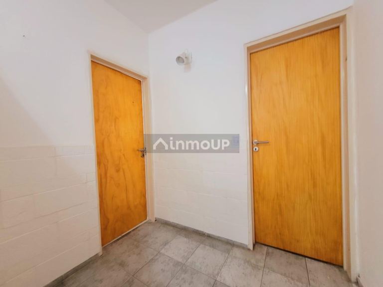 P H en Venta en Hurlingham, G.B.A. Zona Oeste