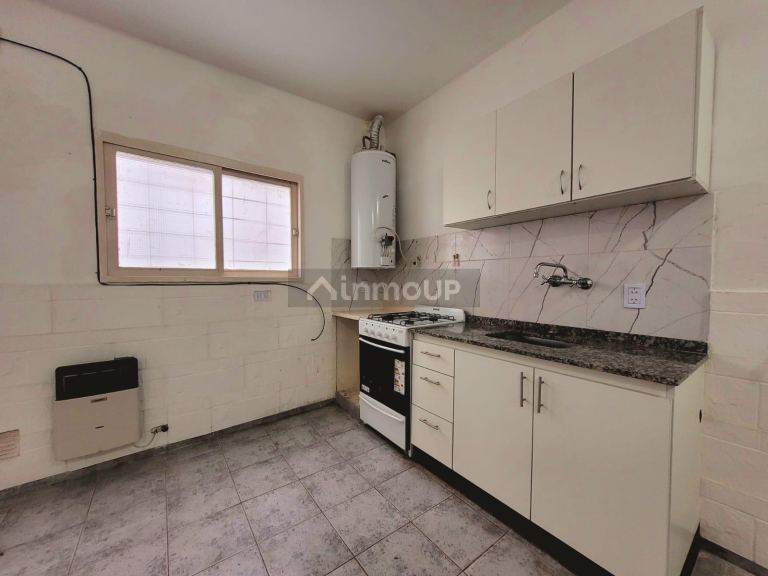 P H en Venta en Hurlingham, G.B.A. Zona Oeste