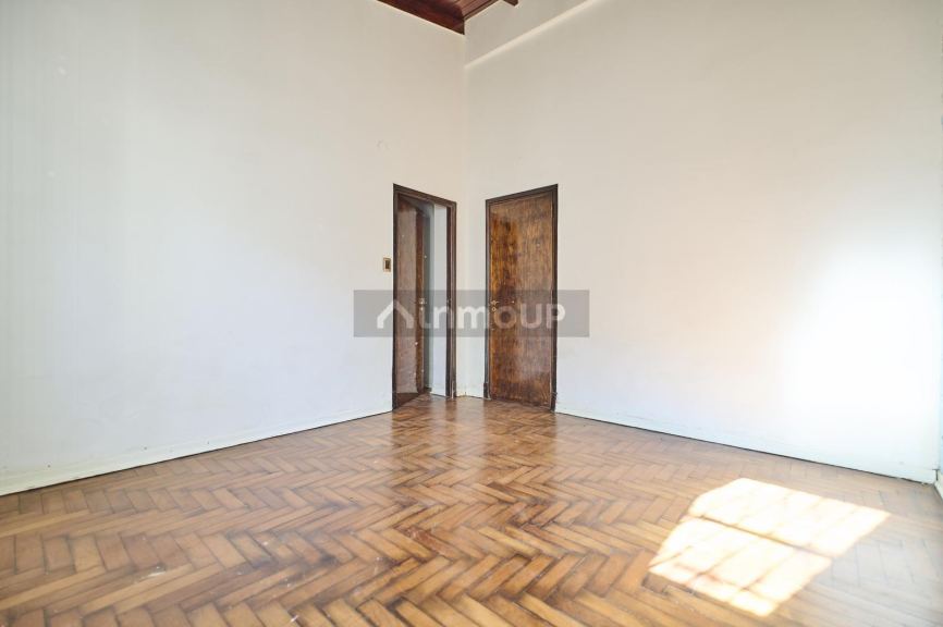 P H en Venta en La Matanza, G.B.A. Zona Oeste