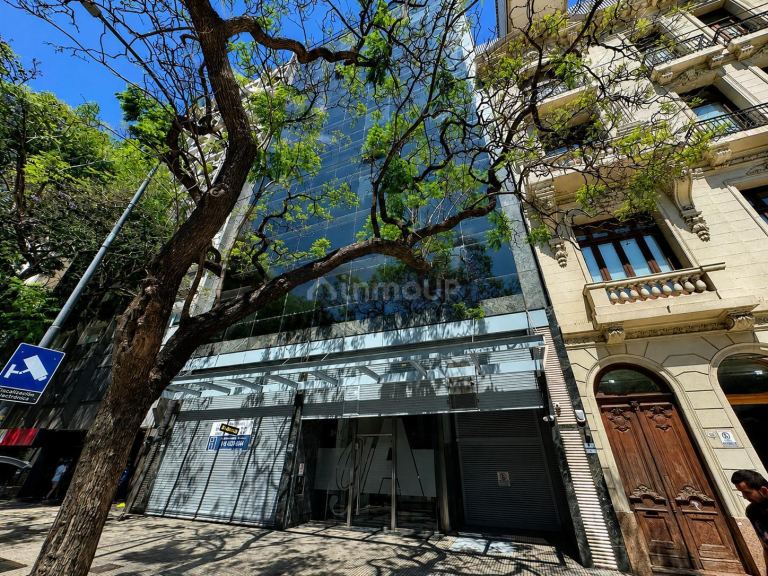 Oficina en Venta en Monserrat, Capital Federal