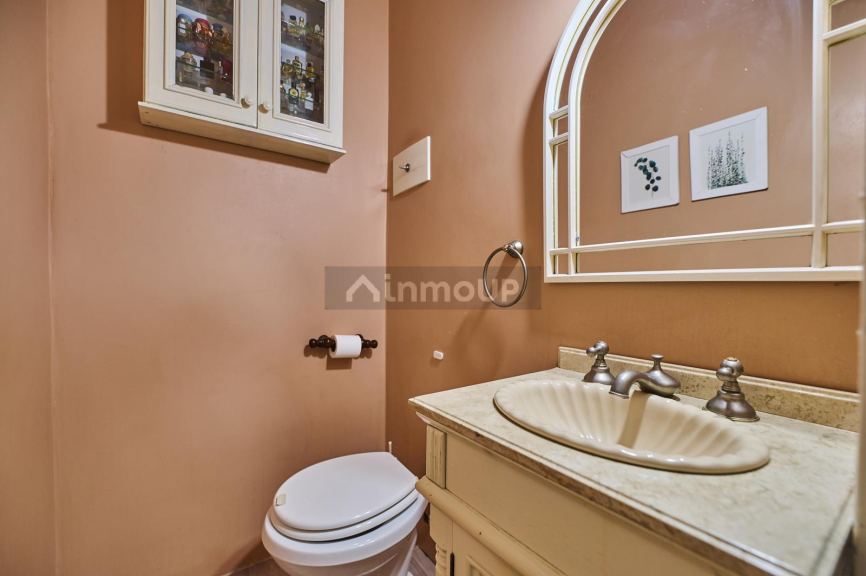 Casa en Venta en Vicente Lopez, G.B.A. Zona Norte