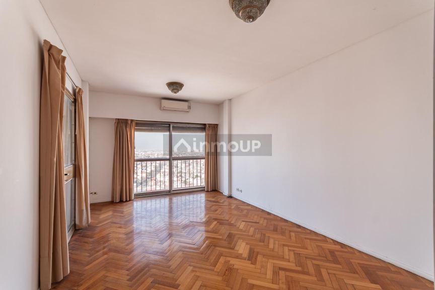 Departamento en Venta en Parque Chacabuco, Capital Federal