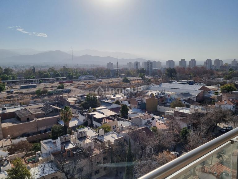 Departamento en Alquiler en Capital, Mendoza
