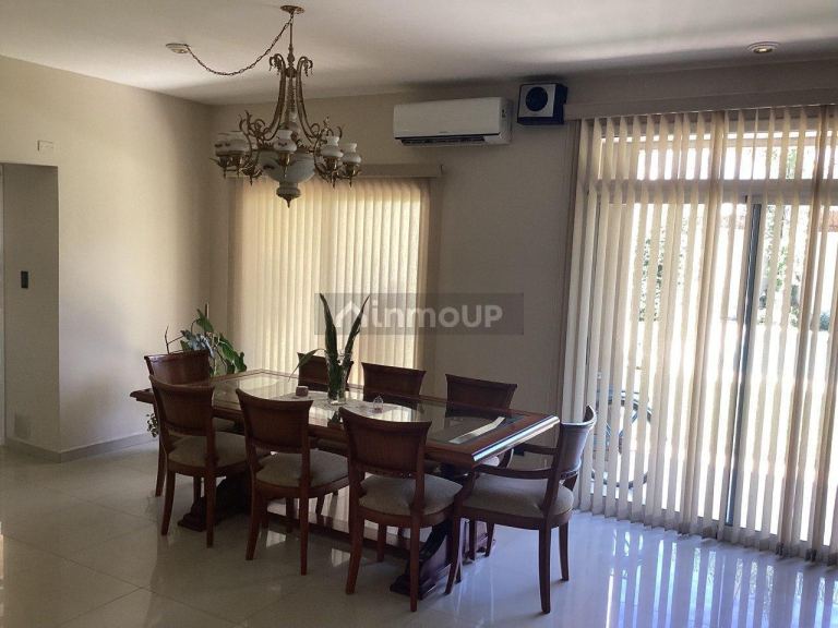 Casa en Venta en Guaymallen, Mendoza