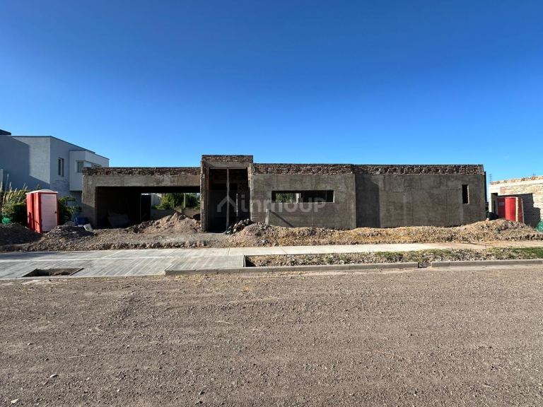 Casa en Venta en Maipu, Mendoza