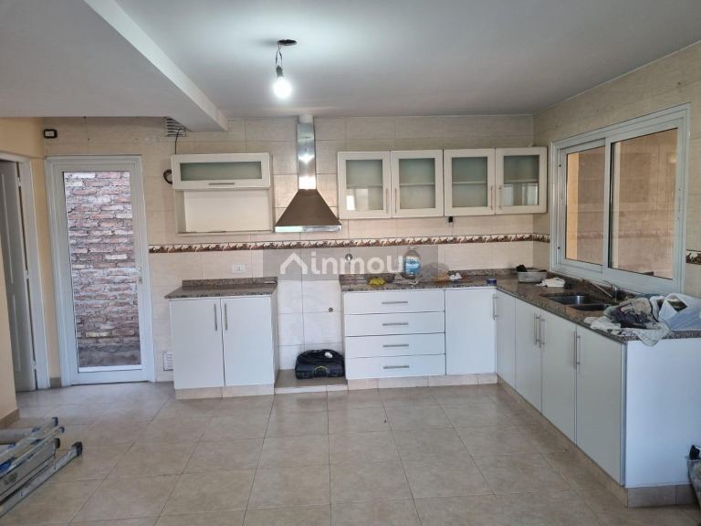 Casa en Alquiler en Maipu, Mendoza