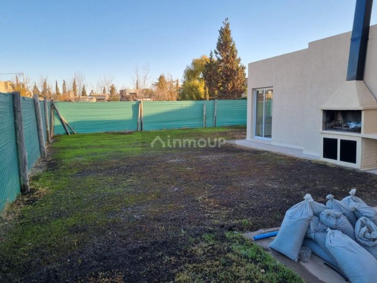 Casa en Alquiler en Maipu, Mendoza