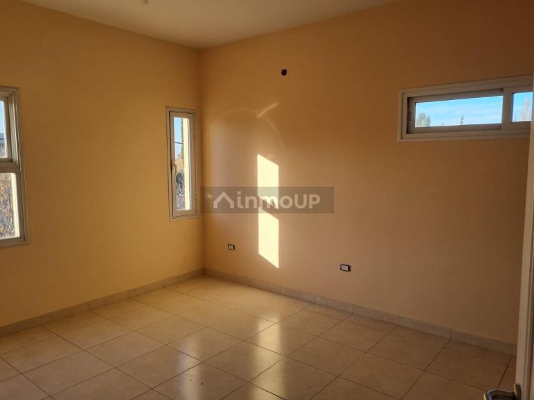 Casa en Alquiler en Maipu, Mendoza