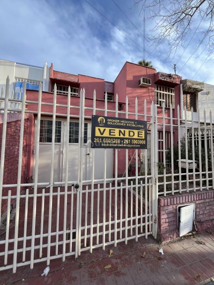 Casa en Venta en Guaymallen, Mendoza