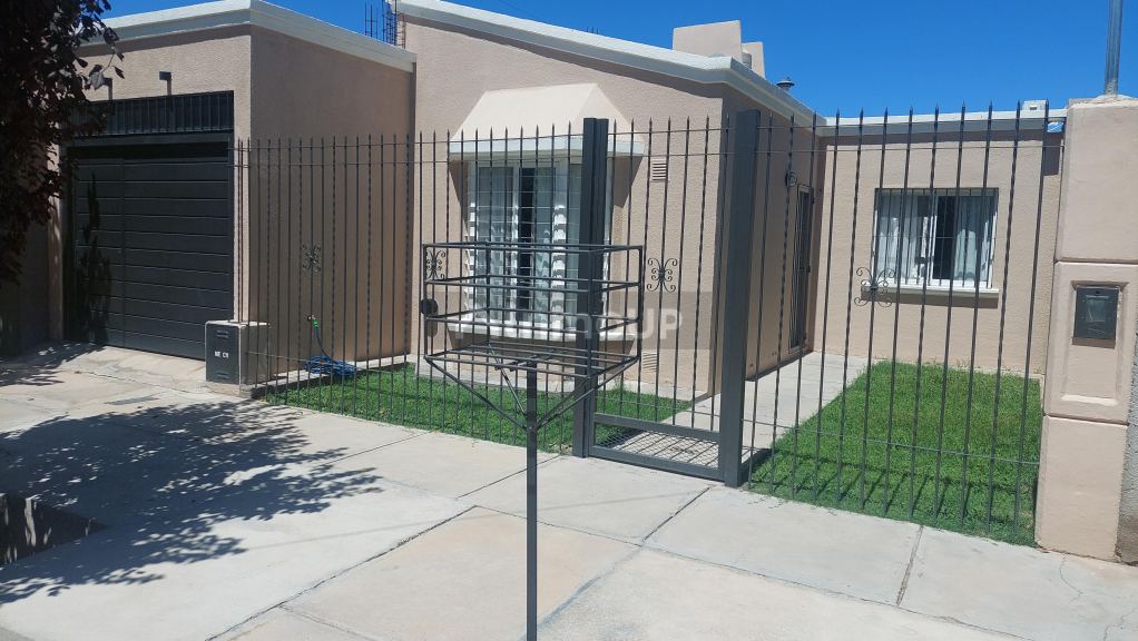 Casa en Venta en San Martin, Mendoza