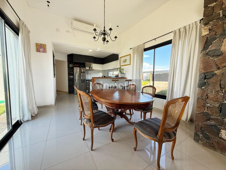 Casa en Venta en Maipu, Mendoza