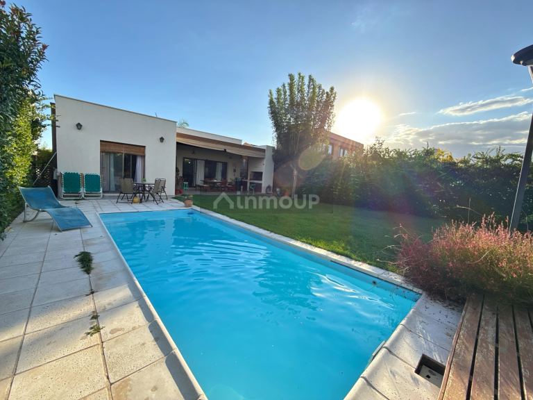 Casa en Venta en Guaymallen, Mendoza