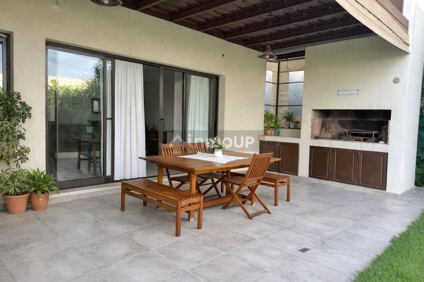 Casa en Venta en Guaymallen, Mendoza