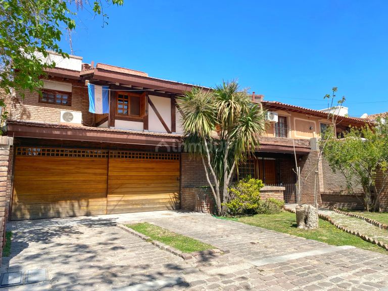 Casa en Venta en Lujan de Cuyo, Mendoza
